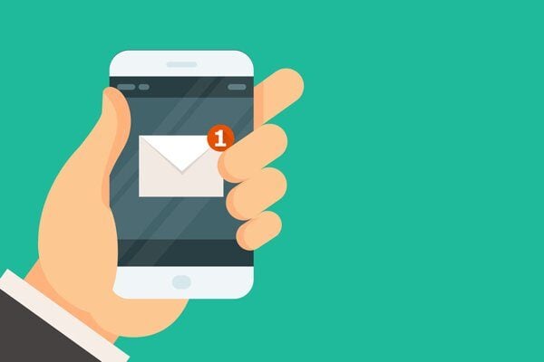 New incoming message on smartphone – email received